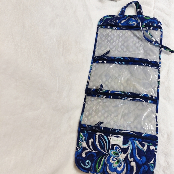 Vera Bradley travel bag - Picture 4 of 6